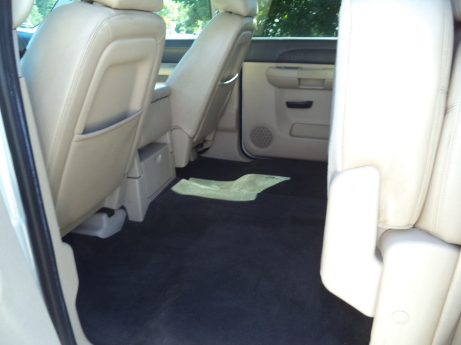 2011 Chevrolet Silverado 1500 4WD Crew Cab 143.5" LT, available for sale in Berlin, Connecticut | International Motorcars llc. Berlin, Connecticut 2011 Chevrolet Silverado 1500 4WD Crew Cab 143.5" LT, available for sale in Berlin, Connecticut | International Motorcars llc. Berlin, Connecticut