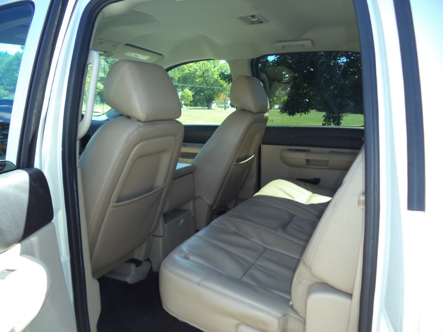2011 Chevrolet Silverado 1500 4WD Crew Cab 143.5" LT, available for sale in Berlin, Connecticut | International Motorcars llc. Berlin, Connecticut 2011 Chevrolet Silverado 1500 4WD Crew Cab 143.5" LT, available for sale in Berlin, Connecticut | International Motorcars llc. Berlin, Connecticut
