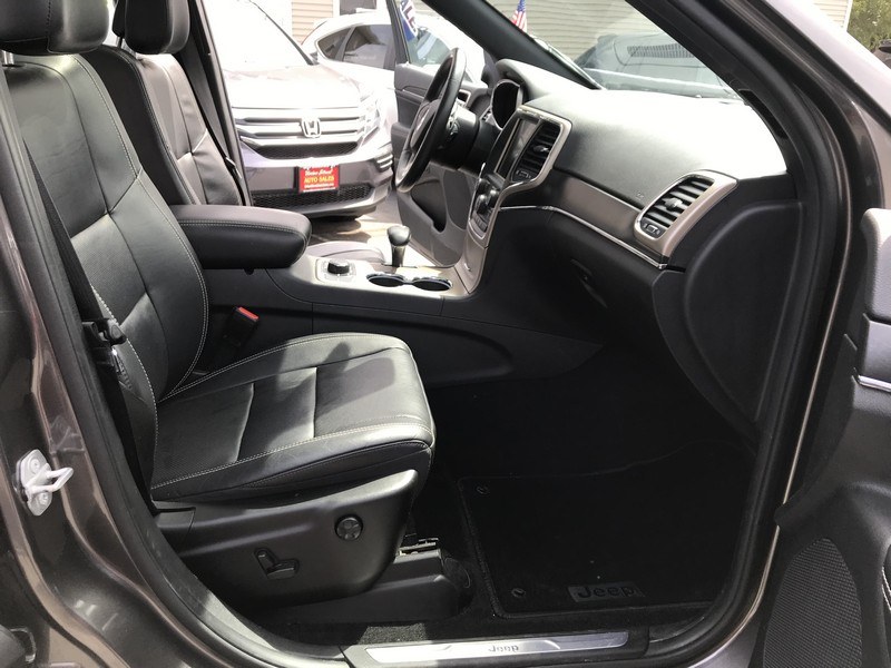 Used Jeep Grand Cherokee 4WD 4dr Limited 2015 | Union Street Auto Sales. West Springfield, Massachusetts Used Jeep Grand Cherokee 4WD 4dr Limited 2015 | Union Street Auto Sales. West Springfield, Massachusetts