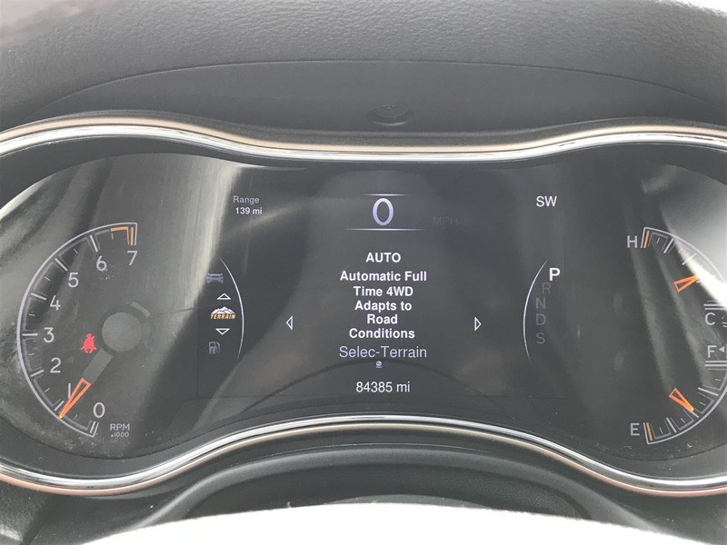 Used Jeep Grand Cherokee 4WD 4dr Limited 2015 | Union Street Auto Sales. West Springfield, Massachusetts Used Jeep Grand Cherokee 4WD 4dr Limited 2015 | Union Street Auto Sales. West Springfield, Massachusetts