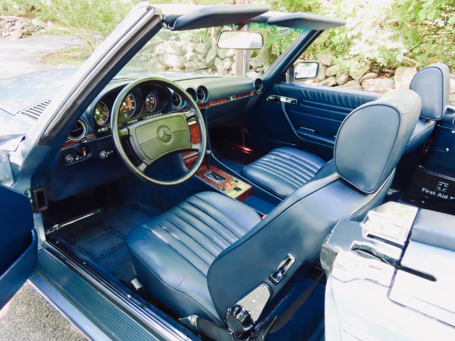 1987 Mercedes-Benz 560 Series 2dr Roadster 560SL, available for sale in North Salem, New York | Meccanic Shop North Inc. North Salem, New York 1987 Mercedes-Benz 560 Series 2dr Roadster 560SL, available for sale in North Salem, New York | Meccanic Shop North Inc. North Salem, New York
