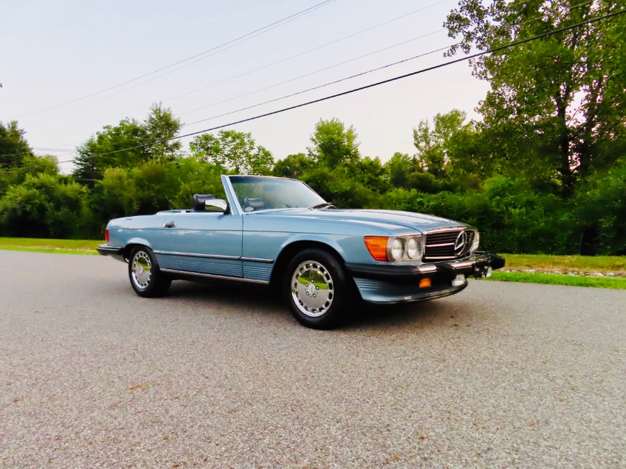 1987 Mercedes-Benz 560 Series 2dr Roadster 560SL, available for sale in North Salem, New York | Meccanic Shop North Inc. North Salem, New York 1987 Mercedes-Benz 560 Series 2dr Roadster 560SL, available for sale in North Salem, New York | Meccanic Shop North Inc. North Salem, New York