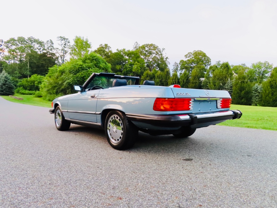 1987 Mercedes-Benz 560 Series 2dr Roadster 560SL, available for sale in North Salem, New York | Meccanic Shop North Inc. North Salem, New York 1987 Mercedes-Benz 560 Series 2dr Roadster 560SL, available for sale in North Salem, New York | Meccanic Shop North Inc. North Salem, New York