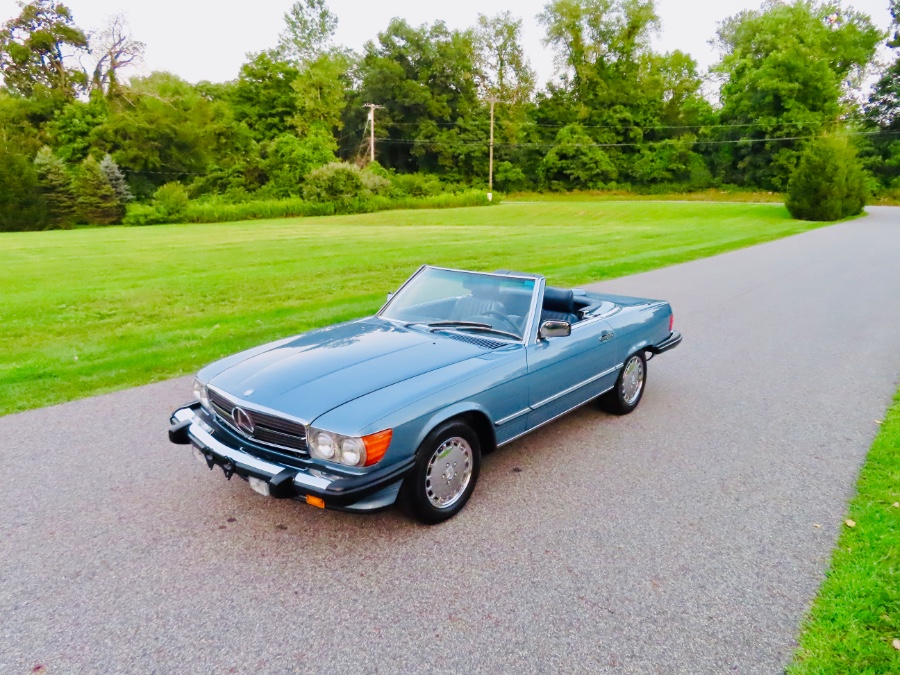 1987 Mercedes-Benz 560 Series 2dr Roadster 560SL, available for sale in North Salem, New York | Meccanic Shop North Inc. North Salem, New York 1987 Mercedes-Benz 560 Series 2dr Roadster 560SL, available for sale in North Salem, New York | Meccanic Shop North Inc. North Salem, New York