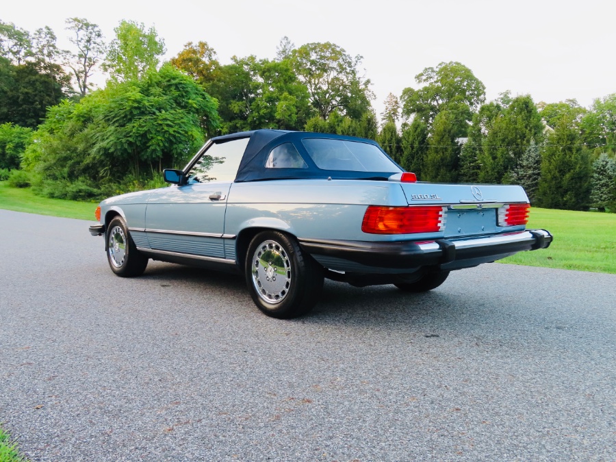 1987 Mercedes-Benz 560 Series 2dr Roadster 560SL, available for sale in North Salem, New York | Meccanic Shop North Inc. North Salem, New York 1987 Mercedes-Benz 560 Series 2dr Roadster 560SL, available for sale in North Salem, New York | Meccanic Shop North Inc. North Salem, New York