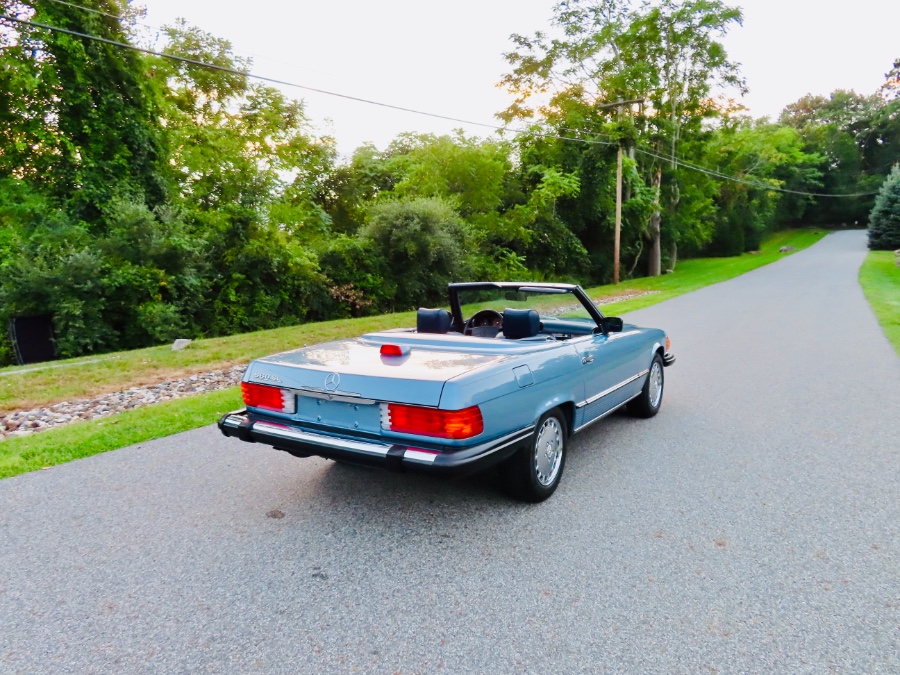 1987 Mercedes-Benz 560 Series 2dr Roadster 560SL, available for sale in North Salem, New York | Meccanic Shop North Inc. North Salem, New York 1987 Mercedes-Benz 560 Series 2dr Roadster 560SL, available for sale in North Salem, New York | Meccanic Shop North Inc. North Salem, New York