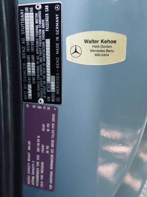 1987 Mercedes-Benz 560 Series 2dr Roadster 560SL, available for sale in North Salem, New York | Meccanic Shop North Inc. North Salem, New York 1987 Mercedes-Benz 560 Series 2dr Roadster 560SL, available for sale in North Salem, New York | Meccanic Shop North Inc. North Salem, New York