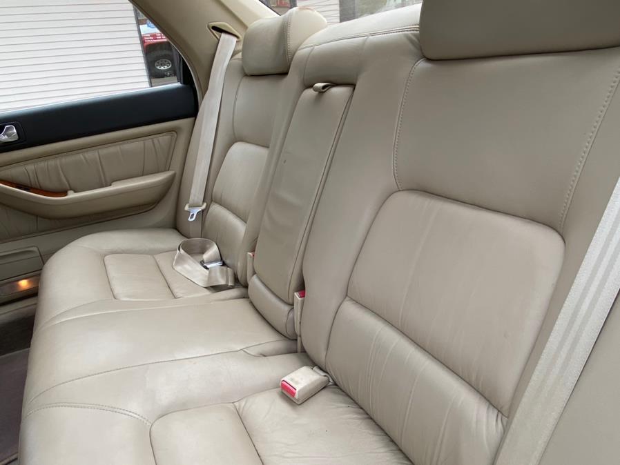 Used Acura Legend 4dr Sedan LS Auto 1993 | Tony's Auto Sales. Waterbury, Connecticut Used Acura Legend 4dr Sedan LS Auto 1993 | Tony's Auto Sales. Waterbury, Connecticut
