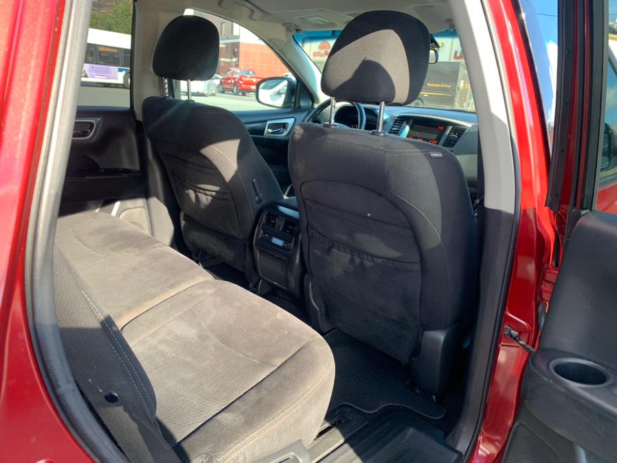 Used Nissan Pathfinder 4WD 4dr SV 2013 | Brooklyn Auto Mall LLC. Brooklyn, New York Used Nissan Pathfinder 4WD 4dr SV 2013 | Brooklyn Auto Mall LLC. Brooklyn, New York