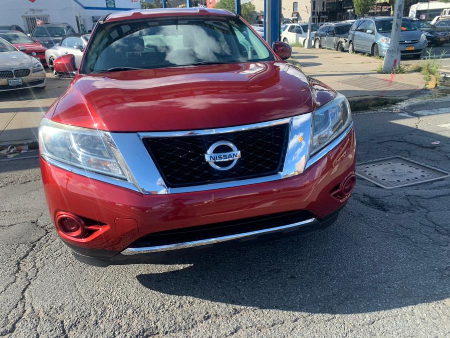 Used Nissan Pathfinder 4WD 4dr SV 2013 | Brooklyn Auto Mall LLC. Brooklyn, New York Used Nissan Pathfinder 4WD 4dr SV 2013 | Brooklyn Auto Mall LLC. Brooklyn, New York