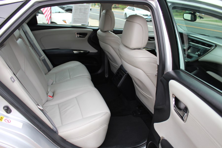Used Toyota Avalon Hybrid 4dr Sdn XLE Touring (Natl) 2013 | Carsonmain LLC. Manchester, Connecticut Used Toyota Avalon Hybrid 4dr Sdn XLE Touring (Natl) 2013 | Carsonmain LLC. Manchester, Connecticut