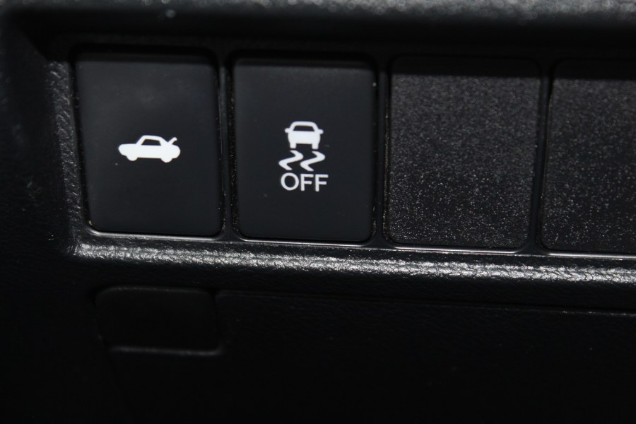 Used Toyota Avalon Hybrid 4dr Sdn XLE Touring (Natl) 2013 | Carsonmain LLC. Manchester, Connecticut Used Toyota Avalon Hybrid 4dr Sdn XLE Touring (Natl) 2013 | Carsonmain LLC. Manchester, Connecticut