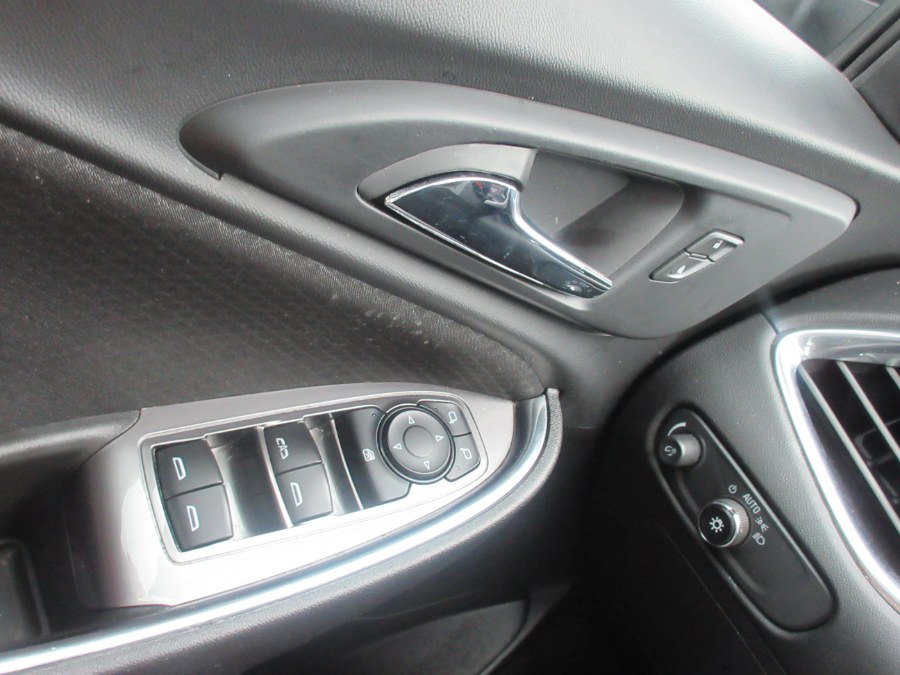 2019 Chevrolet Malibu 4dr Sdn LT w/1LT, available for sale in Linden, New Jersey | Route 27 Auto Mall. Linden, New Jersey 2019 Chevrolet Malibu 4dr Sdn LT w/1LT, available for sale in Linden, New Jersey | Route 27 Auto Mall. Linden, New Jersey
