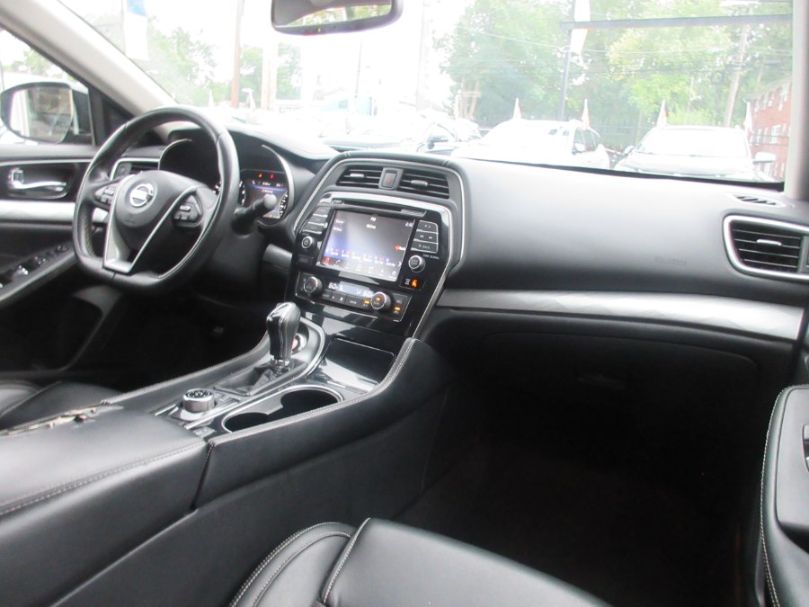 Used Nissan Maxima SL 3.5L 2017 | Route 27 Auto Mall. Linden, New Jersey Used Nissan Maxima SL 3.5L 2017 | Route 27 Auto Mall. Linden, New Jersey