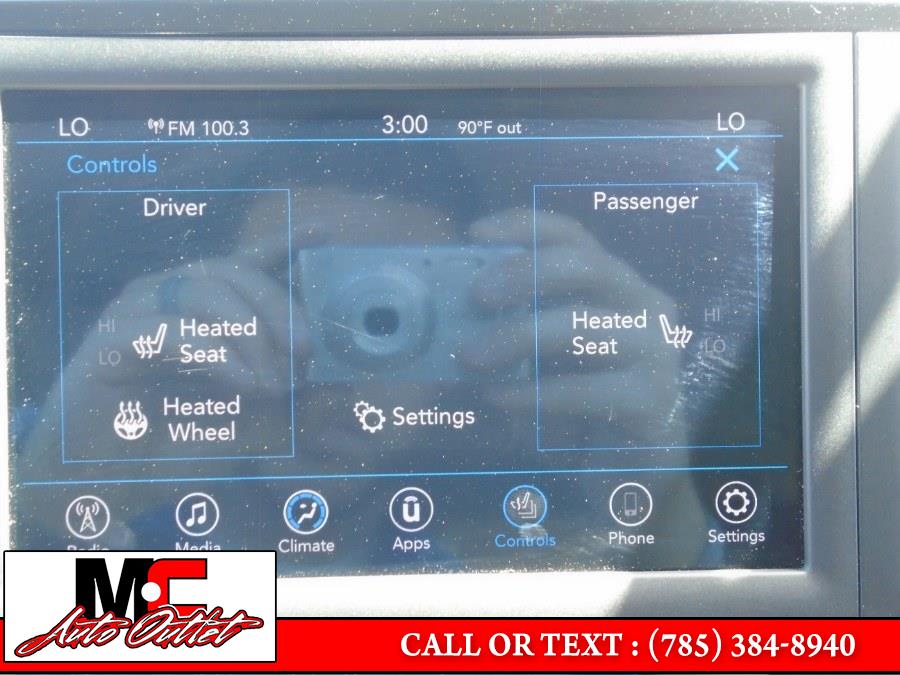 2019 Chrysler Pacifica Touring L FWD, available for sale in Colby, Kansas | M C Auto Outlet Inc. Colby, Kansas 2019 Chrysler Pacifica Touring L FWD, available for sale in Colby, Kansas | M C Auto Outlet Inc. Colby, Kansas