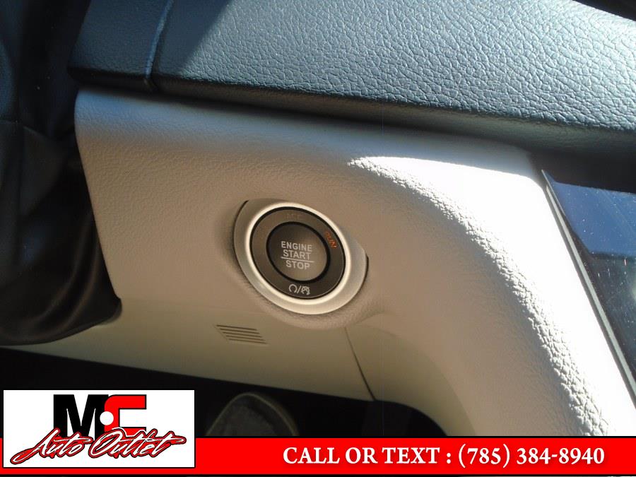 2019 Chrysler Pacifica Touring L FWD, available for sale in Colby, Kansas | M C Auto Outlet Inc. Colby, Kansas 2019 Chrysler Pacifica Touring L FWD, available for sale in Colby, Kansas | M C Auto Outlet Inc. Colby, Kansas
