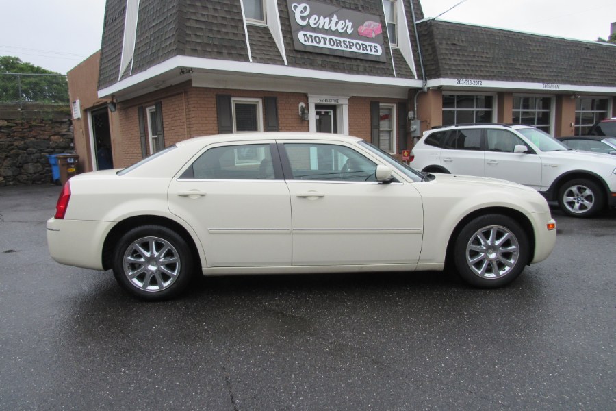 2007 Chrysler 300 4dr Sdn 300 Limited RWD, available for sale in Shelton, Connecticut | Center Motorsports LLC. Shelton, Connecticut 2007 Chrysler 300 4dr Sdn 300 Limited RWD, available for sale in Shelton, Connecticut | Center Motorsports LLC. Shelton, Connecticut