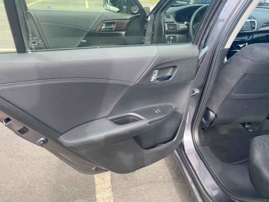 2017 Honda Accord Hybrid Sedan, available for sale in Berlin, Connecticut | Tru Auto Mall. Berlin, Connecticut 2017 Honda Accord Hybrid Sedan, available for sale in Berlin, Connecticut | Tru Auto Mall. Berlin, Connecticut