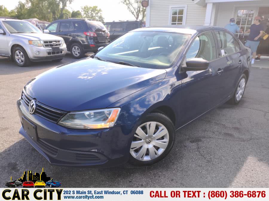 2013 Volkswagen Jetta Sedan 4dr Auto S *Ltd Avail*, available for sale in East Windsor, Connecticut | Car City LLC. East Windsor, Connecticut