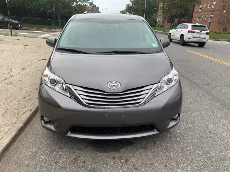 Used Toyota Sienna XLE Premium AWD 7-Passenger (Natl) 2017 | Autoforward Motors Inc.. Brooklyn, New York