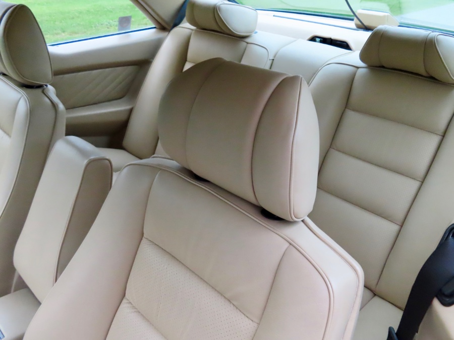 1990 Mercedes-Benz 560 Series 2dr Coupe 560SEC, available for sale in North Salem, New York | Meccanic Shop North Inc. North Salem, New York 1990 Mercedes-Benz 560 Series 2dr Coupe 560SEC, available for sale in North Salem, New York | Meccanic Shop North Inc. North Salem, New York