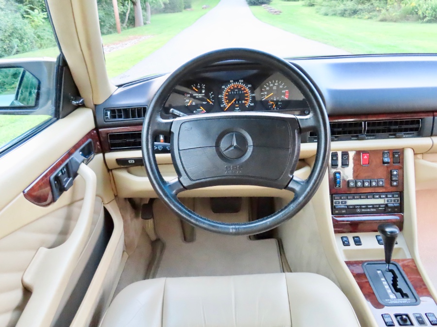 1990 Mercedes-Benz 560 Series 2dr Coupe 560SEC, available for sale in North Salem, New York | Meccanic Shop North Inc. North Salem, New York 1990 Mercedes-Benz 560 Series 2dr Coupe 560SEC, available for sale in North Salem, New York | Meccanic Shop North Inc. North Salem, New York