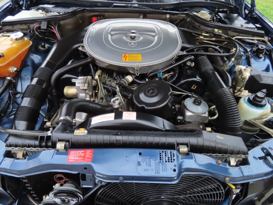 1990 Mercedes-Benz 560 Series 2dr Coupe 560SEC, available for sale in North Salem, New York | Meccanic Shop North Inc. North Salem, New York 1990 Mercedes-Benz 560 Series 2dr Coupe 560SEC, available for sale in North Salem, New York | Meccanic Shop North Inc. North Salem, New York