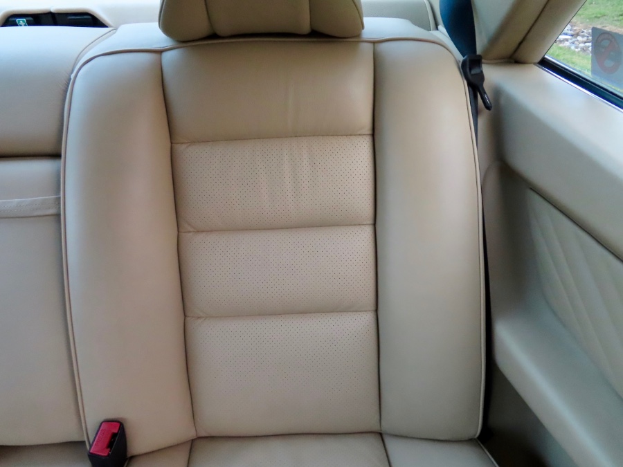 1990 Mercedes-Benz 560 Series 2dr Coupe 560SEC, available for sale in North Salem, New York | Meccanic Shop North Inc. North Salem, New York 1990 Mercedes-Benz 560 Series 2dr Coupe 560SEC, available for sale in North Salem, New York | Meccanic Shop North Inc. North Salem, New York