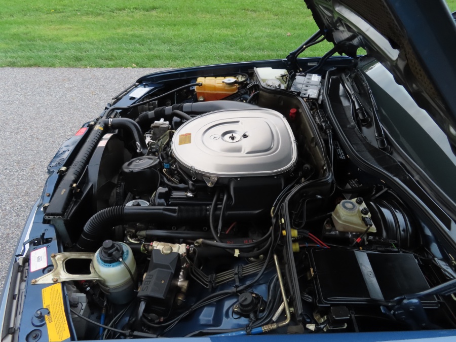 1990 Mercedes-Benz 560 Series 2dr Coupe 560SEC, available for sale in North Salem, New York | Meccanic Shop North Inc. North Salem, New York 1990 Mercedes-Benz 560 Series 2dr Coupe 560SEC, available for sale in North Salem, New York | Meccanic Shop North Inc. North Salem, New York