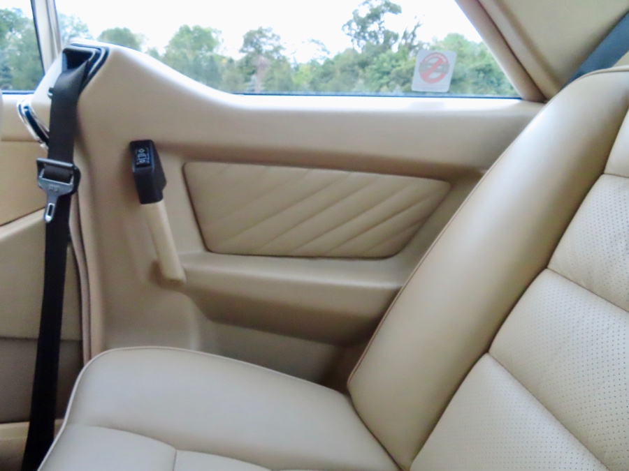 1990 Mercedes-Benz 560 Series 2dr Coupe 560SEC, available for sale in North Salem, New York | Meccanic Shop North Inc. North Salem, New York 1990 Mercedes-Benz 560 Series 2dr Coupe 560SEC, available for sale in North Salem, New York | Meccanic Shop North Inc. North Salem, New York