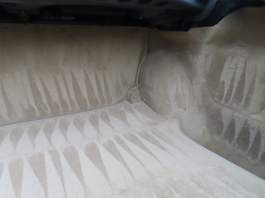 1990 Mercedes-Benz 560 Series 2dr Coupe 560SEC, available for sale in North Salem, New York | Meccanic Shop North Inc. North Salem, New York 1990 Mercedes-Benz 560 Series 2dr Coupe 560SEC, available for sale in North Salem, New York | Meccanic Shop North Inc. North Salem, New York