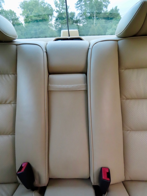 1990 Mercedes-Benz 560 Series 2dr Coupe 560SEC, available for sale in North Salem, New York | Meccanic Shop North Inc. North Salem, New York 1990 Mercedes-Benz 560 Series 2dr Coupe 560SEC, available for sale in North Salem, New York | Meccanic Shop North Inc. North Salem, New York