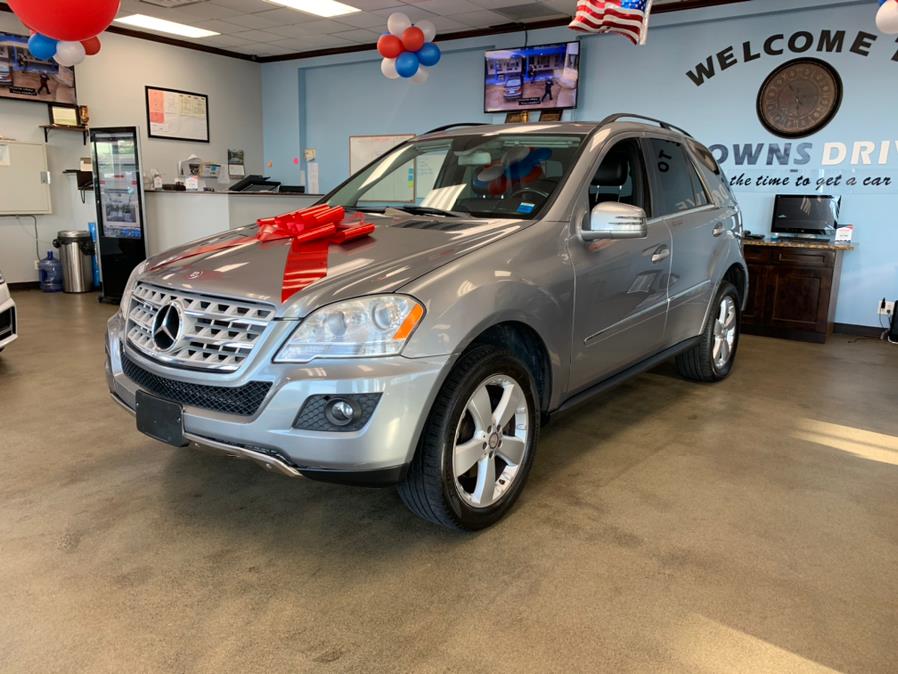 2011 Mercedes-Benz M-Class 4MATIC 4dr ML 350, available for sale in Inwood, New York | 5 Towns Drive. Inwood, New York 2011 Mercedes-Benz M-Class 4MATIC 4dr ML 350, available for sale in Inwood, New York | 5 Towns Drive. Inwood, New York