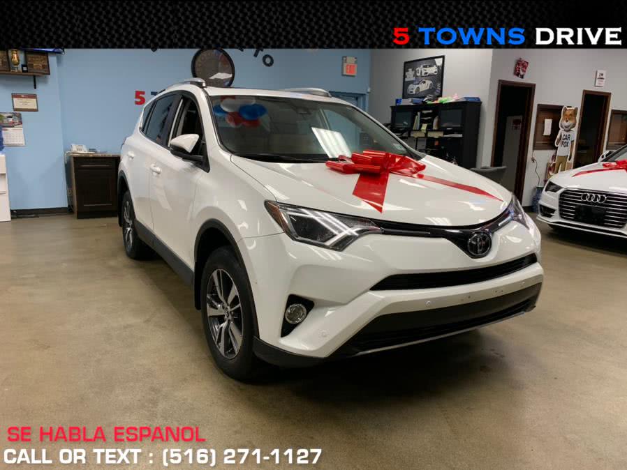 2017 Toyota RAV4 XLE AWD (Natl), available for sale in Inwood, New York | 5 Towns Drive. Inwood, New York
