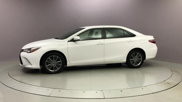 2017 Toyota Camry SE Auto, available for sale in Naugatuck, Connecticut | J&M Automotive Sls&Svc LLC. Naugatuck, Connecticut 2017 Toyota Camry SE Auto, available for sale in Naugatuck, Connecticut | J&M Automotive Sls&Svc LLC. Naugatuck, Connecticut