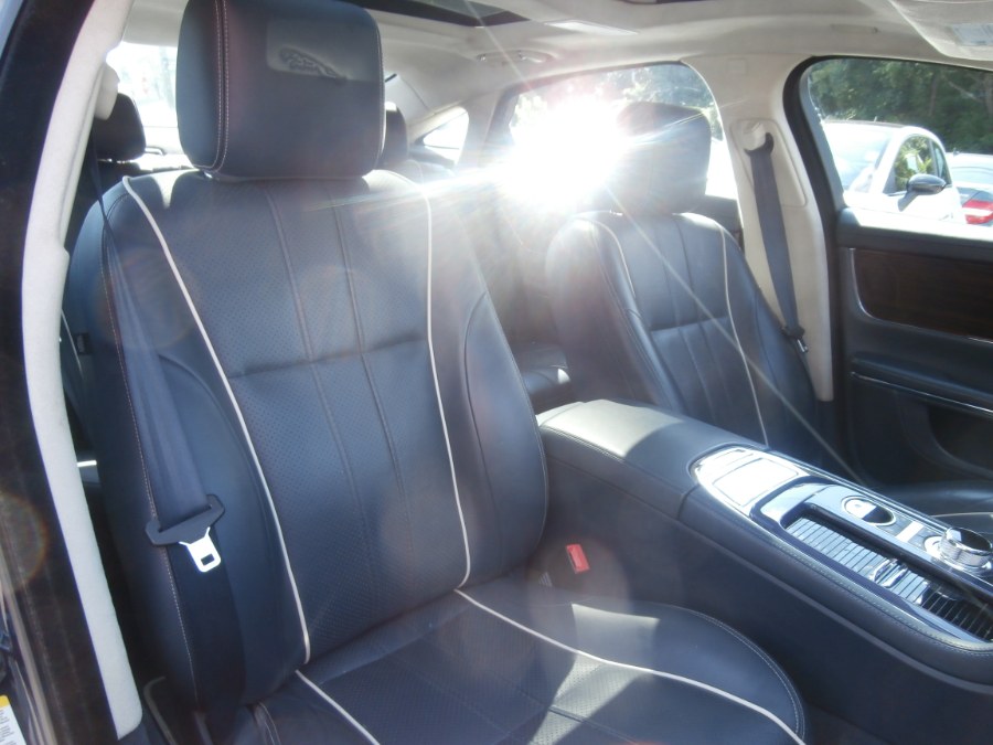 2013 Jaguar XJ 4dr Sdn XJL Portfolio AWD, available for sale in Waterbury, Connecticut | Jim Juliani Motors. Waterbury, Connecticut 2013 Jaguar XJ 4dr Sdn XJL Portfolio AWD, available for sale in Waterbury, Connecticut | Jim Juliani Motors. Waterbury, Connecticut