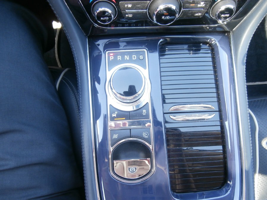 2013 Jaguar XJ 4dr Sdn XJL Portfolio AWD, available for sale in Waterbury, Connecticut | Jim Juliani Motors. Waterbury, Connecticut 2013 Jaguar XJ 4dr Sdn XJL Portfolio AWD, available for sale in Waterbury, Connecticut | Jim Juliani Motors. Waterbury, Connecticut