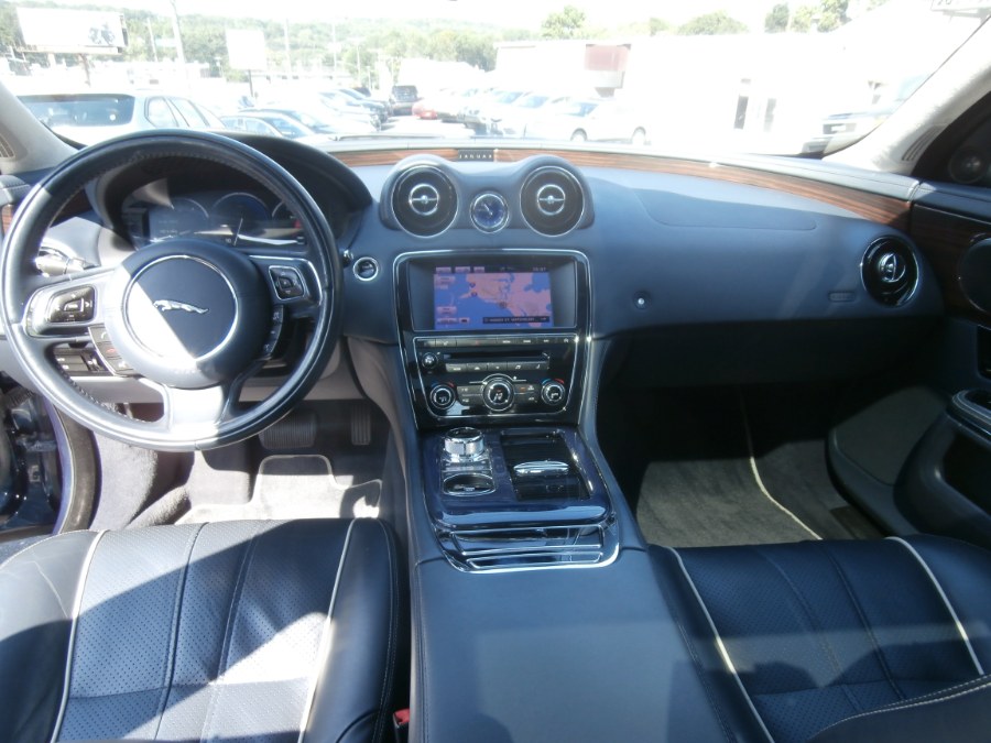 2013 Jaguar XJ 4dr Sdn XJL Portfolio AWD, available for sale in Waterbury, Connecticut | Jim Juliani Motors. Waterbury, Connecticut 2013 Jaguar XJ 4dr Sdn XJL Portfolio AWD, available for sale in Waterbury, Connecticut | Jim Juliani Motors. Waterbury, Connecticut