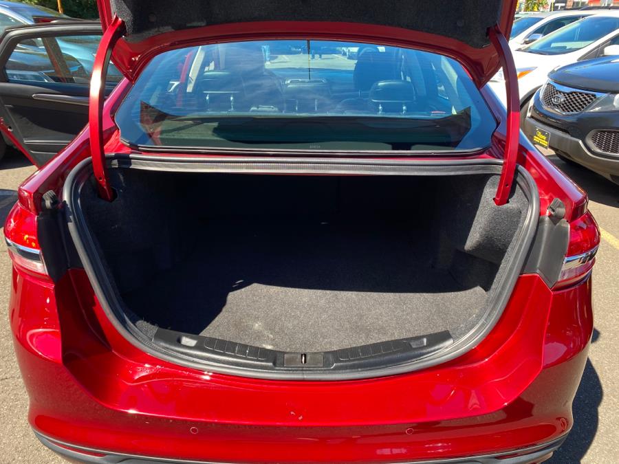 2017 Ford Fusion SE FWD, available for sale in Little Ferry, New Jersey | Victoria Preowned Autos Inc. Little Ferry, New Jersey 2017 Ford Fusion SE FWD, available for sale in Little Ferry, New Jersey | Victoria Preowned Autos Inc. Little Ferry, New Jersey