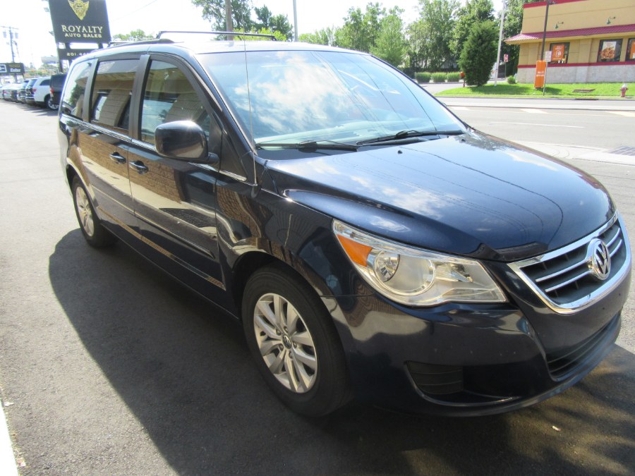 2012 Volkswagen Routan 4dr Wgn SE w/RSE & Navigation, available for sale in Little Ferry, New Jersey | Royalty Auto Sales. Little Ferry, New Jersey 2012 Volkswagen Routan 4dr Wgn SE w/RSE & Navigation, available for sale in Little Ferry, New Jersey | Royalty Auto Sales. Little Ferry, New Jersey