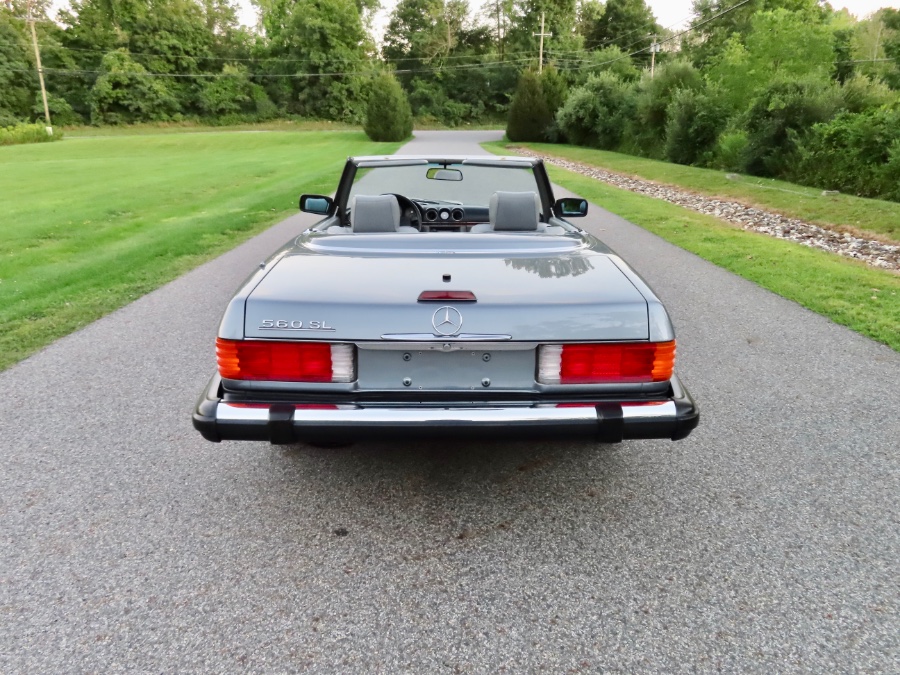 1989 Mercedes-Benz 560 Series 2dr Coupe 560SL Roadster, available for sale in North Salem, New York | Meccanic Shop North Inc. North Salem, New York 1989 Mercedes-Benz 560 Series 2dr Coupe 560SL Roadster, available for sale in North Salem, New York | Meccanic Shop North Inc. North Salem, New York
