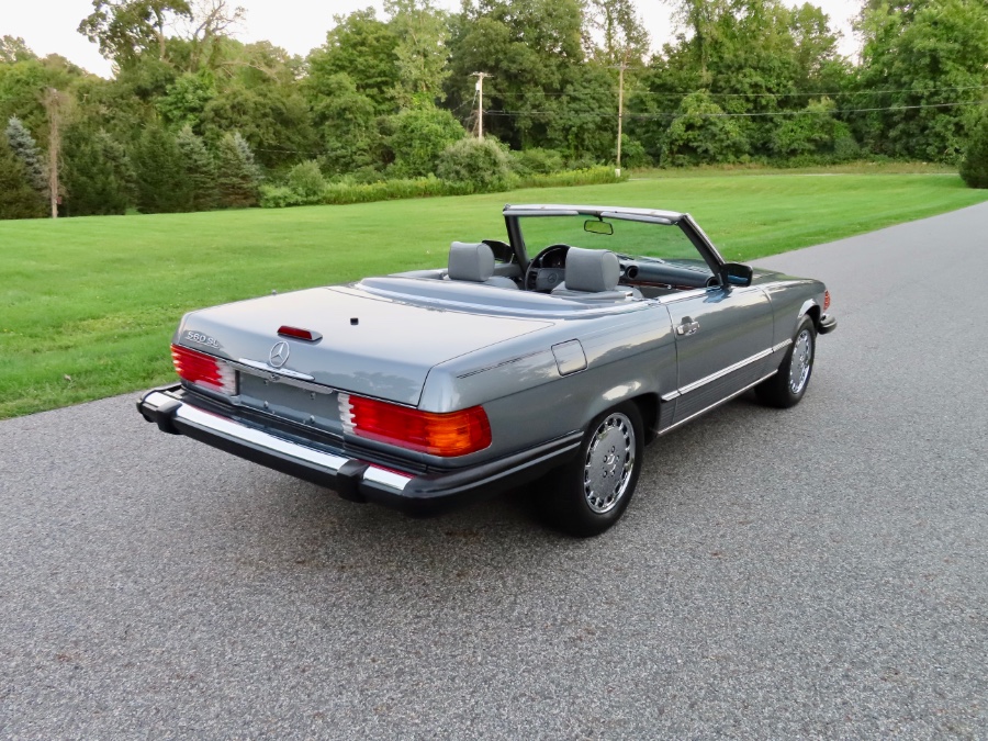 1989 Mercedes-Benz 560 Series 2dr Coupe 560SL Roadster, available for sale in North Salem, New York | Meccanic Shop North Inc. North Salem, New York 1989 Mercedes-Benz 560 Series 2dr Coupe 560SL Roadster, available for sale in North Salem, New York | Meccanic Shop North Inc. North Salem, New York