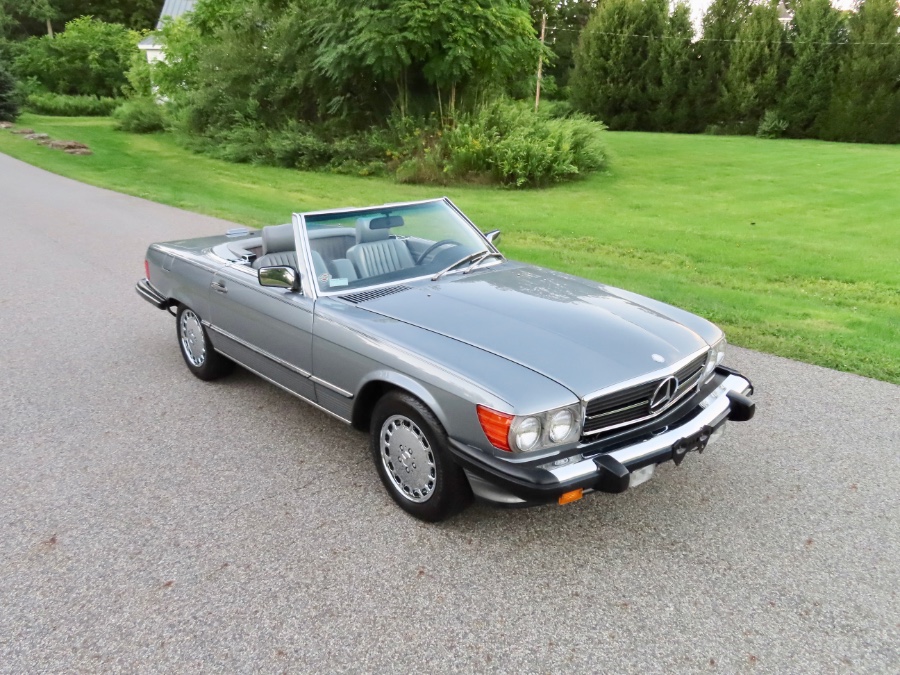 1989 Mercedes-Benz 560 Series 2dr Coupe 560SL Roadster, available for sale in North Salem, New York | Meccanic Shop North Inc. North Salem, New York 1989 Mercedes-Benz 560 Series 2dr Coupe 560SL Roadster, available for sale in North Salem, New York | Meccanic Shop North Inc. North Salem, New York