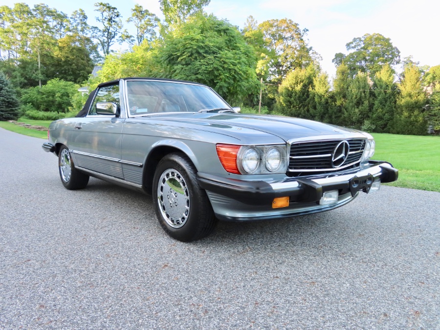 1989 Mercedes-Benz 560 Series 2dr Coupe 560SL Roadster, available for sale in North Salem, New York | Meccanic Shop North Inc. North Salem, New York 1989 Mercedes-Benz 560 Series 2dr Coupe 560SL Roadster, available for sale in North Salem, New York | Meccanic Shop North Inc. North Salem, New York