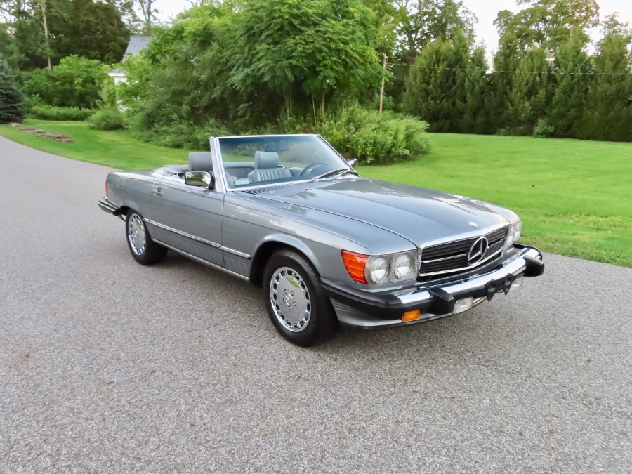 1989 Mercedes-Benz 560 Series 2dr Coupe 560SL Roadster, available for sale in North Salem, New York | Meccanic Shop North Inc. North Salem, New York 1989 Mercedes-Benz 560 Series 2dr Coupe 560SL Roadster, available for sale in North Salem, New York | Meccanic Shop North Inc. North Salem, New York