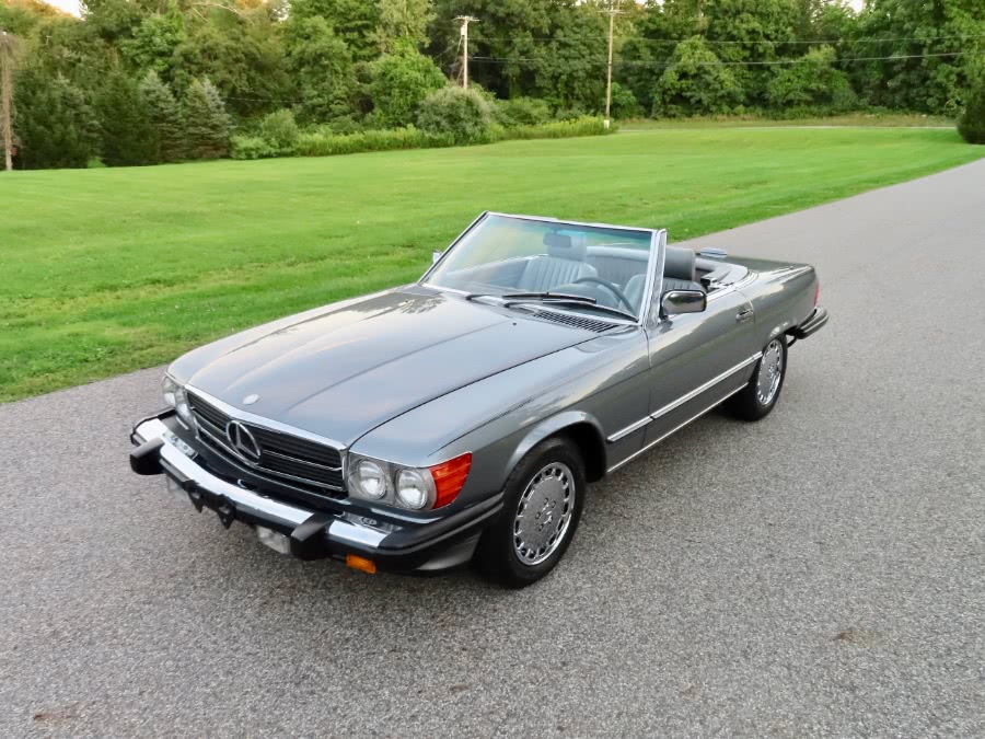 1989 Mercedes-Benz 560 Series 2dr Coupe 560SL Roadster, available for sale in North Salem, New York | Meccanic Shop North Inc. North Salem, New York 1989 Mercedes-Benz 560 Series 2dr Coupe 560SL Roadster, available for sale in North Salem, New York | Meccanic Shop North Inc. North Salem, New York