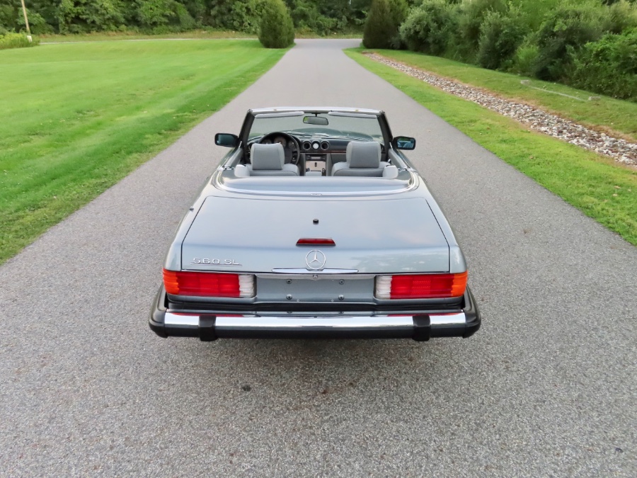 1989 Mercedes-Benz 560 Series 2dr Coupe 560SL Roadster, available for sale in North Salem, New York | Meccanic Shop North Inc. North Salem, New York 1989 Mercedes-Benz 560 Series 2dr Coupe 560SL Roadster, available for sale in North Salem, New York | Meccanic Shop North Inc. North Salem, New York