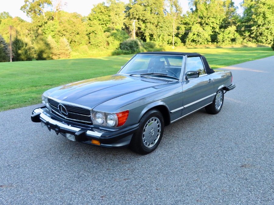 1989 Mercedes-Benz 560 Series 2dr Coupe 560SL Roadster, available for sale in North Salem, New York | Meccanic Shop North Inc. North Salem, New York 1989 Mercedes-Benz 560 Series 2dr Coupe 560SL Roadster, available for sale in North Salem, New York | Meccanic Shop North Inc. North Salem, New York