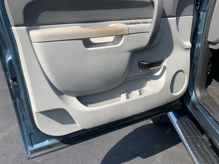 2012 Chevrolet Silverado 2500HD 4WD Crew Cab 153.7" Work Truck, available for sale in South Windsor, Connecticut | Mike And Tony Auto Sales, Inc. South Windsor, Connecticut 2012 Chevrolet Silverado 2500HD 4WD Crew Cab 153.7" Work Truck, available for sale in South Windsor, Connecticut | Mike And Tony Auto Sales, Inc. South Windsor, Connecticut