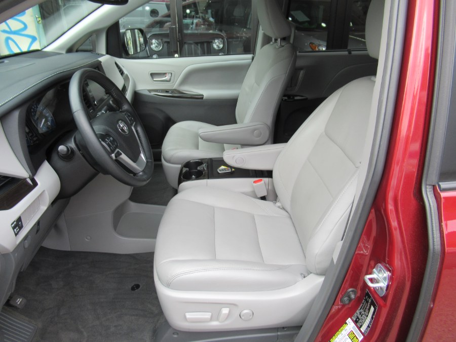 2019 Toyota Sienna XLE FWD 8-Passenger (Natl), available for sale in Woodside, New York | Pepmore Auto Sales Inc.. Woodside, New York 2019 Toyota Sienna XLE FWD 8-Passenger (Natl), available for sale in Woodside, New York | Pepmore Auto Sales Inc.. Woodside, New York